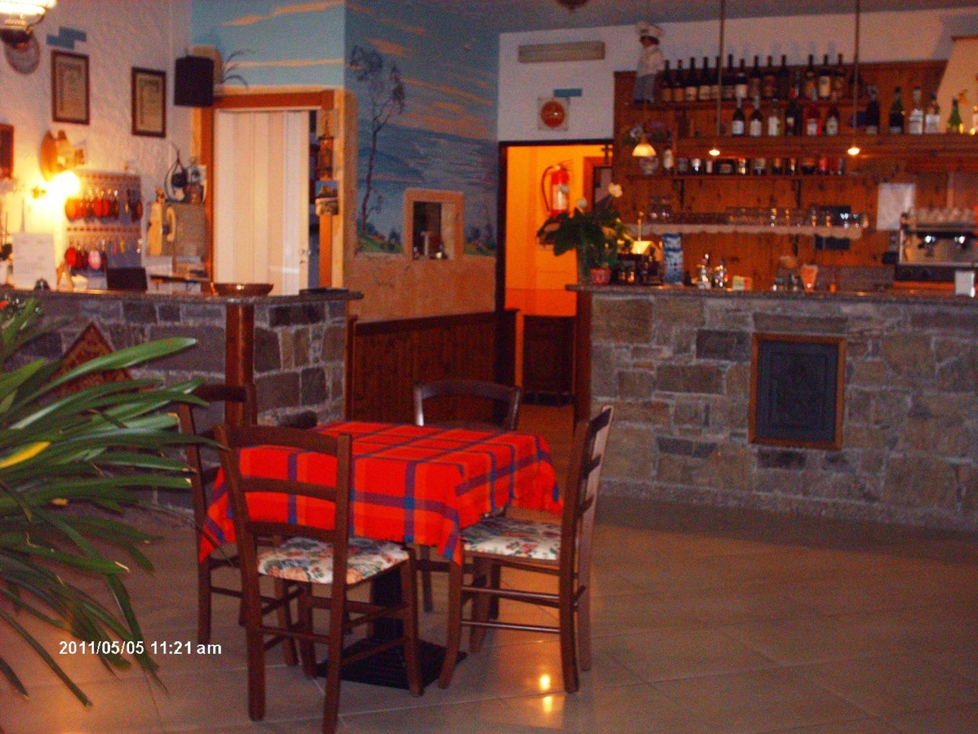 Hotel La Capannina Massino Visconti Ngoại thất bức ảnh