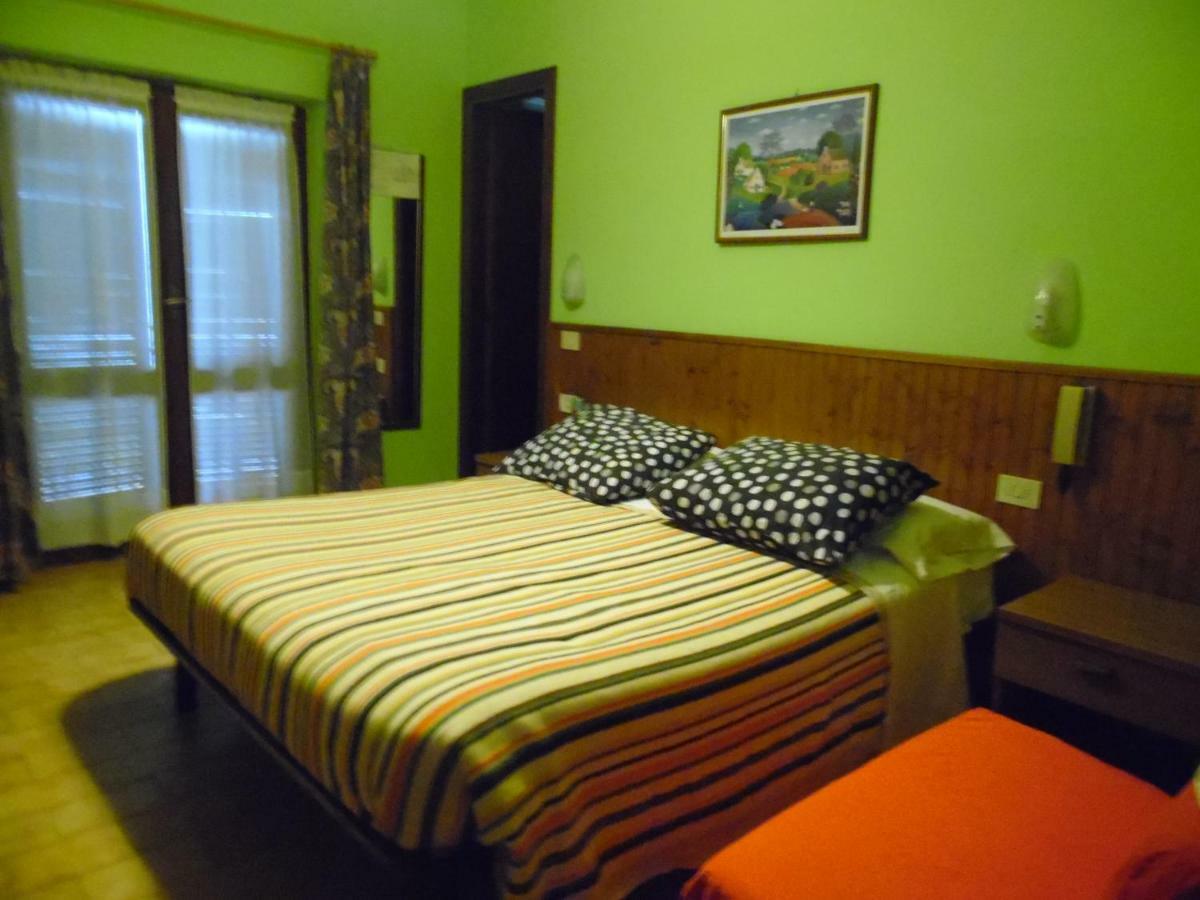 Hotel La Capannina Massino Visconti Ngoại thất bức ảnh